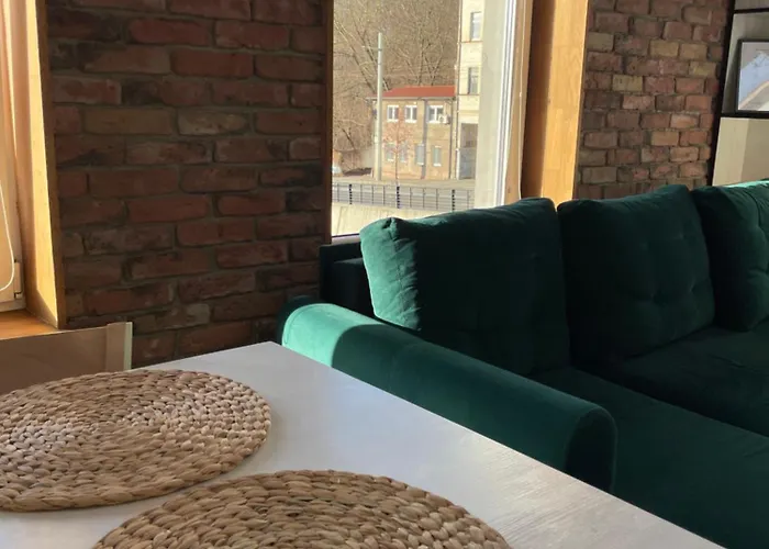 Apartament Art Yard Center *